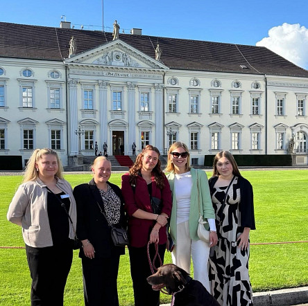 Unsere Ehrenamtliche Lea Stallmeister beim Bürgerfest des Bundespräsidenten